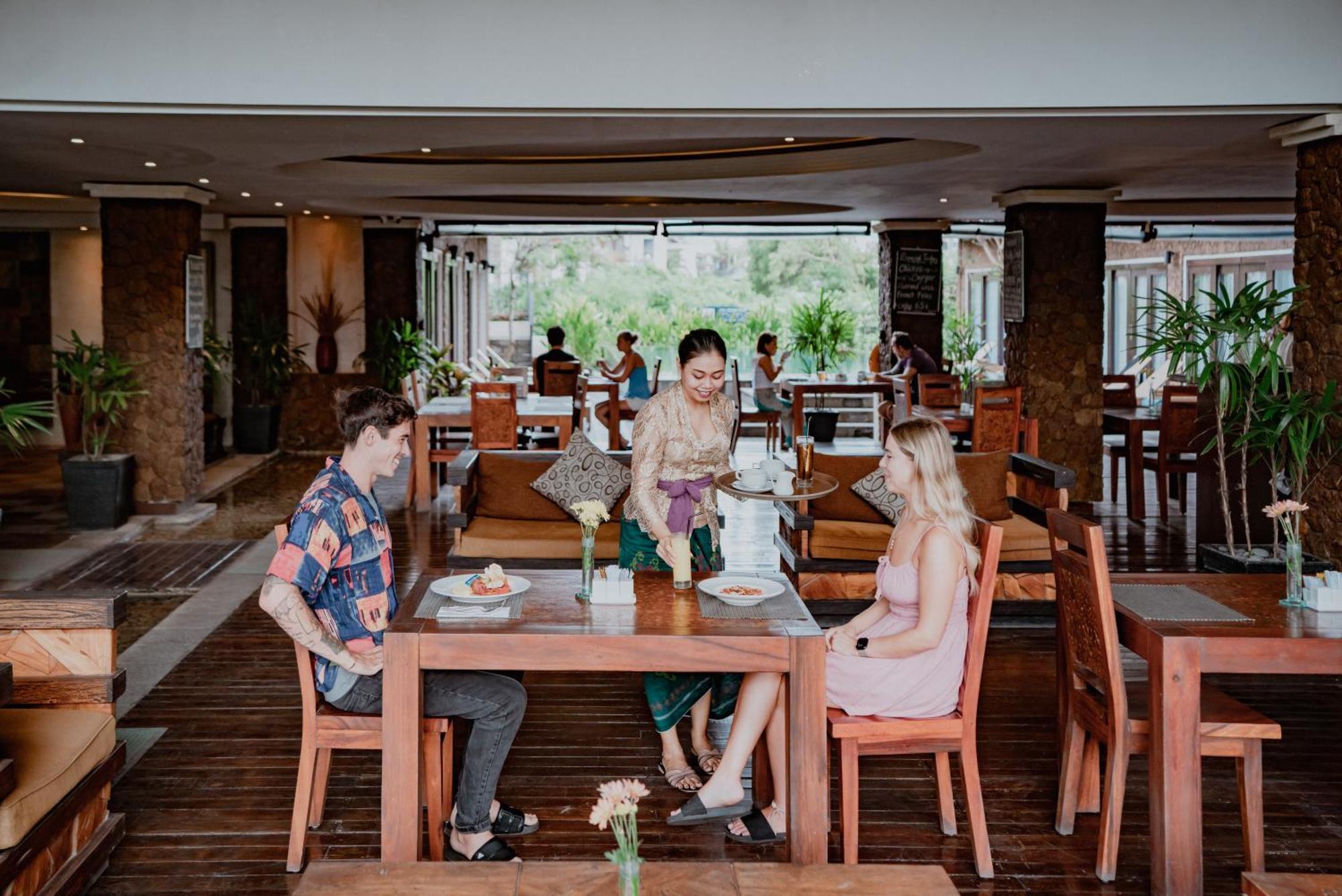 The Kirana Canggu Hotel Kültér fotó