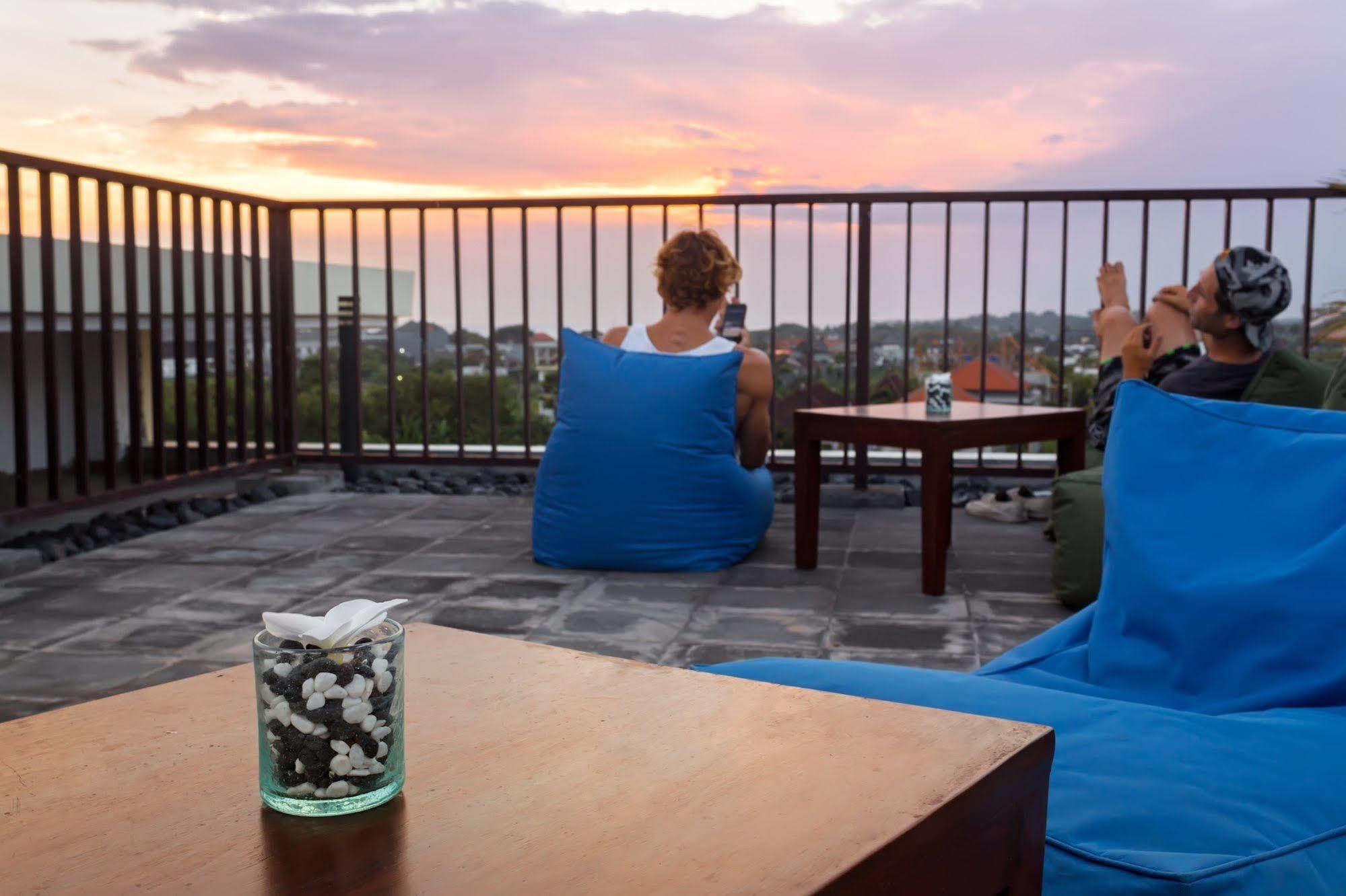The Kirana Canggu Hotel Kültér fotó